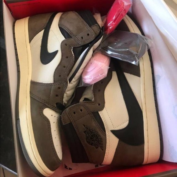 Travis Scott X Air Jordan 1 OG - Picture 1 of 1
